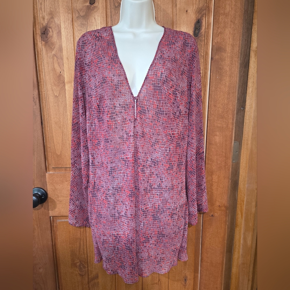 Victoria's Secret Red and Black Mosaic Chemise‎